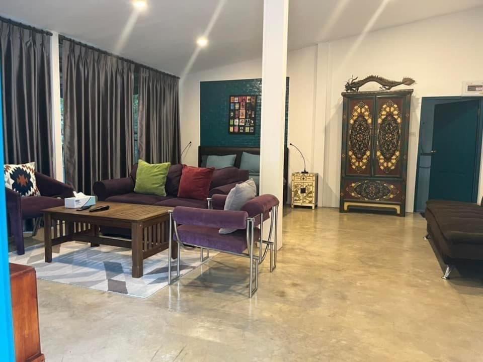 Morocco Blue Cafe By Chilong River Farm Resort Kosum Phisai Екстер'єр фото