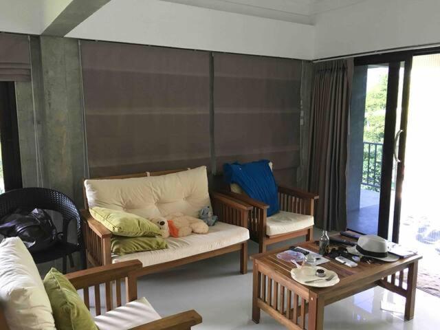 Morocco Blue Cafe By Chilong River Farm Resort Kosum Phisai Екстер'єр фото